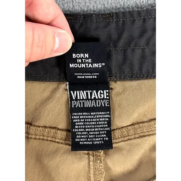 Kuhl Shorts Capris Mens 40 Brown Teak Outsider Longer Length Outdoor Hiking - Picture 11 of 13